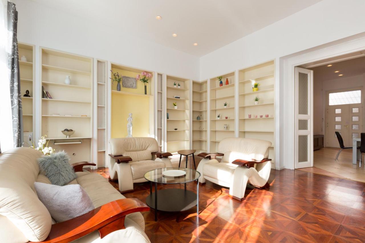 Luxury Central Apartment 부다페스트 외부 사진