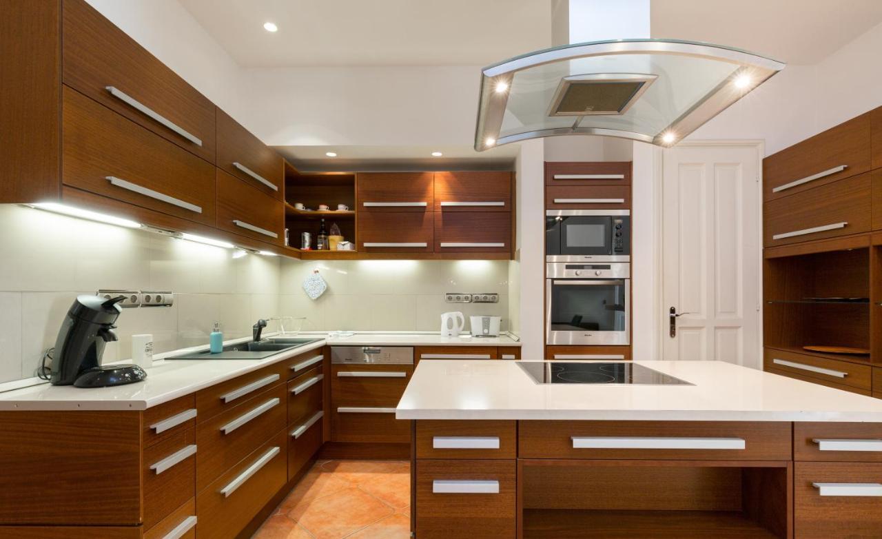 Luxury Central Apartment 부다페스트 외부 사진